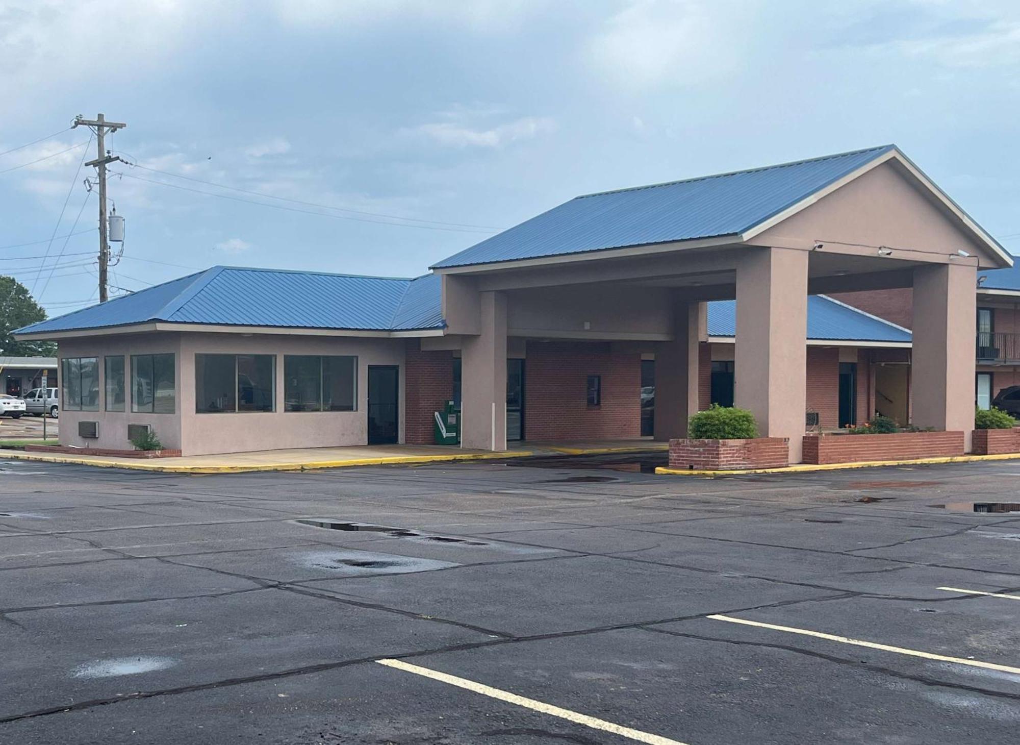 Motel 6 Greenwood, Ms المظهر الخارجي الصورة