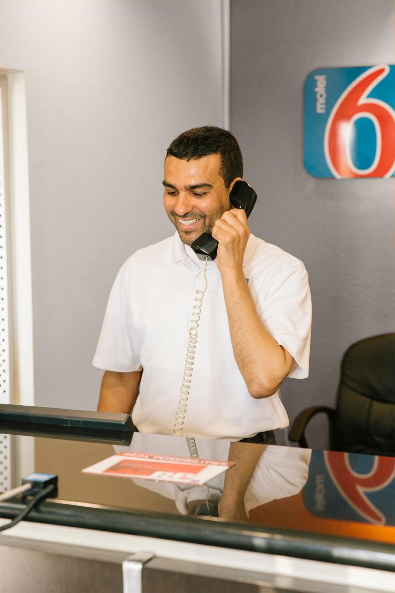 Motel 6 Greenwood, Ms المظهر الخارجي الصورة